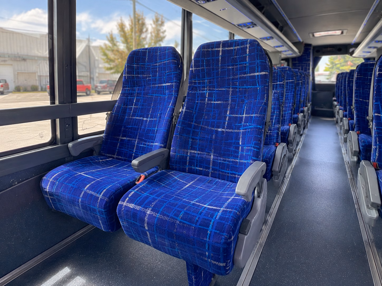 cambridge bus rentals