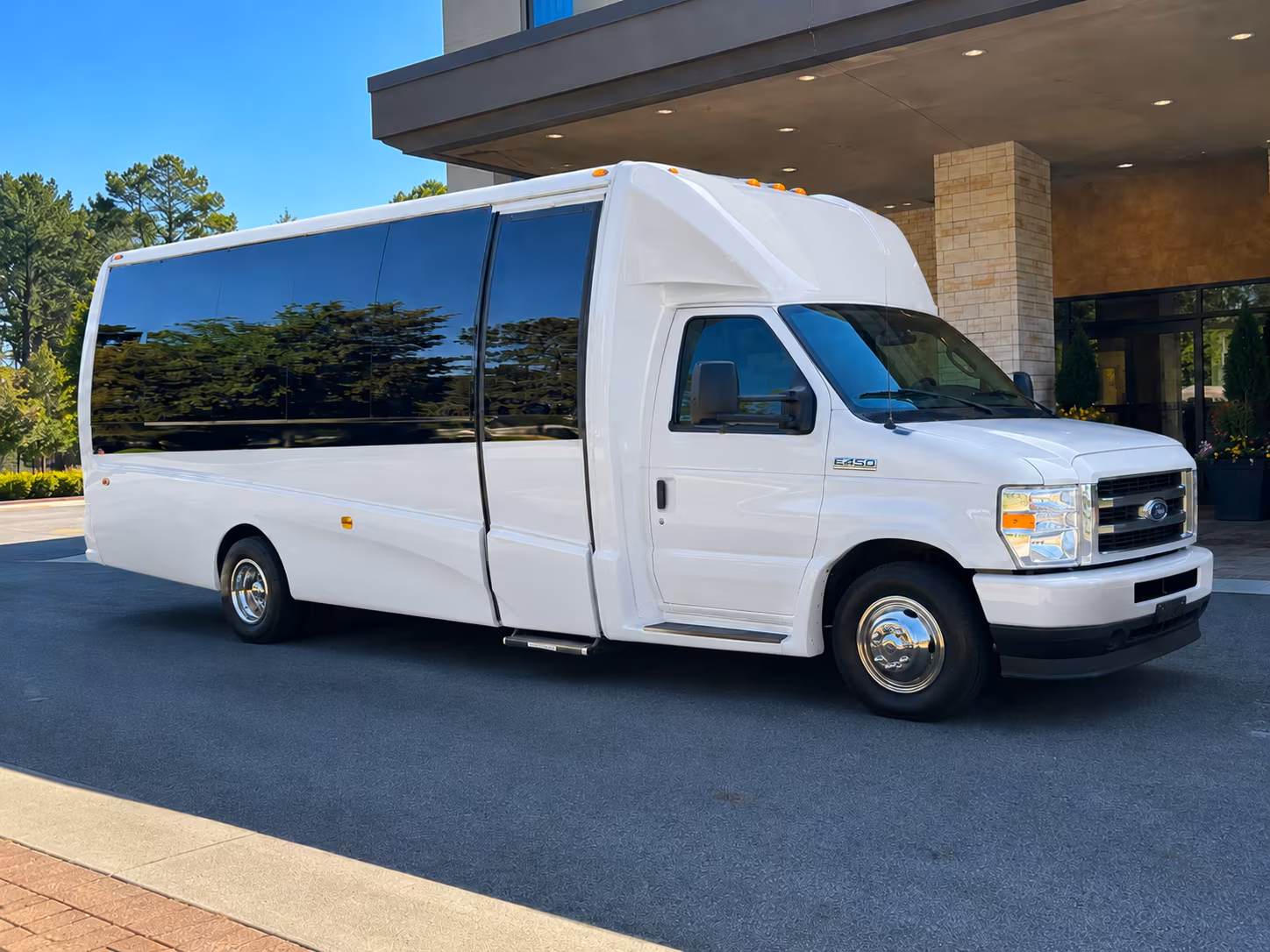 worcester give your group a better prom ride with worcester prom bus rentals
